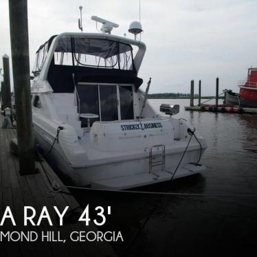 1996 Sea Ray 440 express bridge