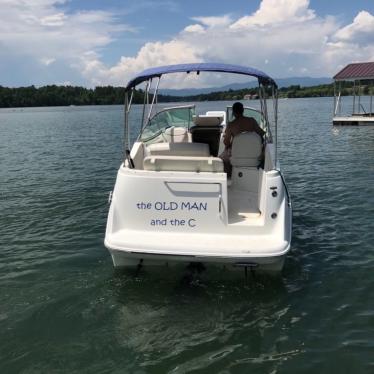 2006 Bayliner 245 cruiser