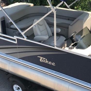 2017 Tahoe 26 ft tmltz