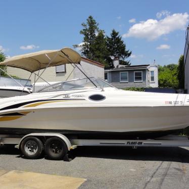 2002 Sea Ray 240 sundeck 240sd