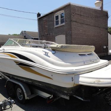 2002 Sea Ray 240 sundeck 240sd