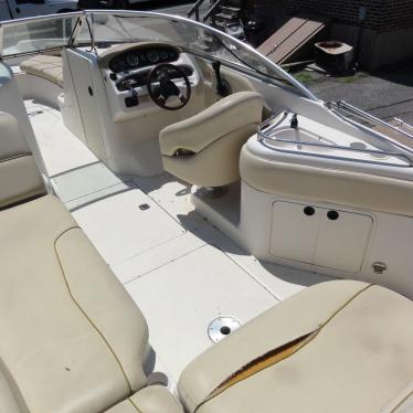 2002 Sea Ray 240 sundeck 240sd