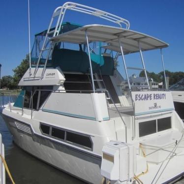 1995 Carver 325 aft cabin