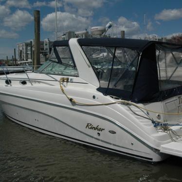 2005 Rinker fiesta vee 342