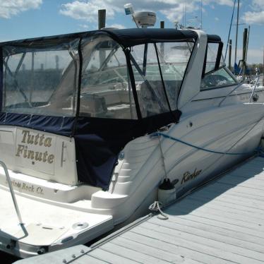 2005 Rinker fiesta vee 342