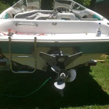 1996 Rinker 135