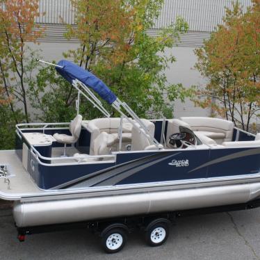 2017 Tahoe 22 rear fish