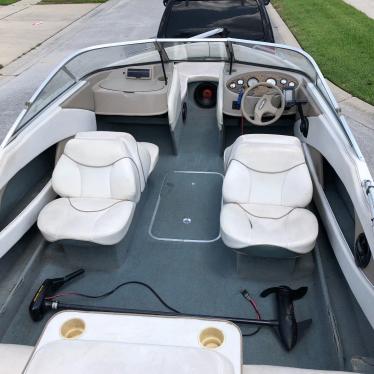 2000 Bayliner capri