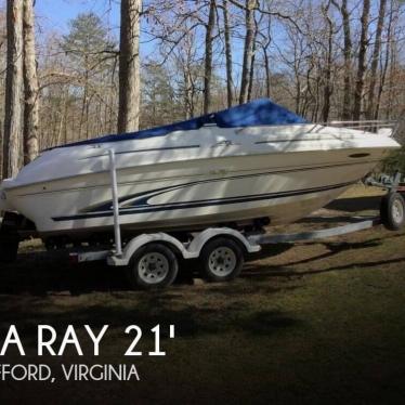 2000 Sea Ray 215 express cruiser