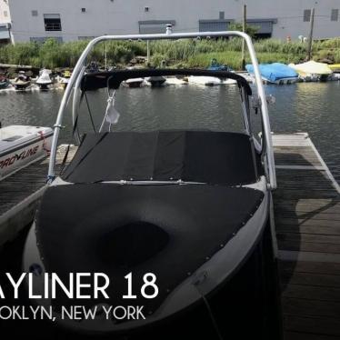 2012 Bayliner 18