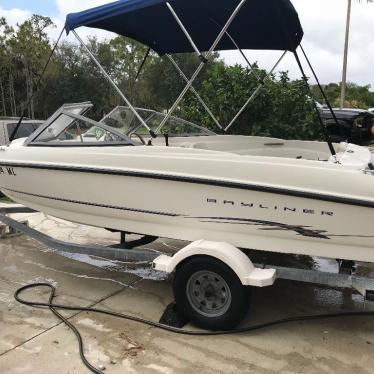 2004 Bayliner 175 bowrider