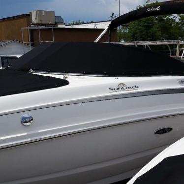 2011 Sea Ray 240 sundeck