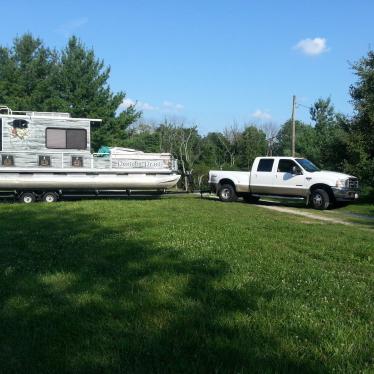 1999 Sun Tracker suntracker party hut cruiser