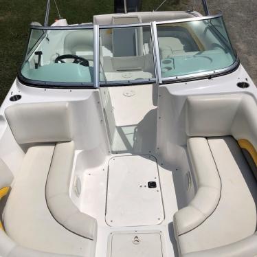 2013 Hurricane sundeck 187