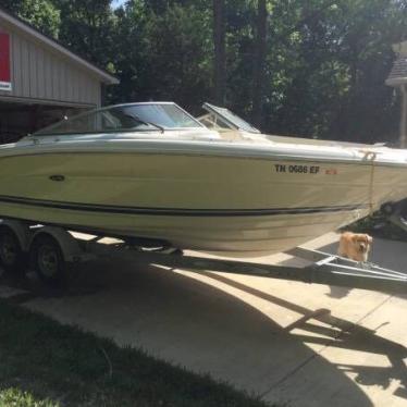 2001 Sea Ray 230 signature