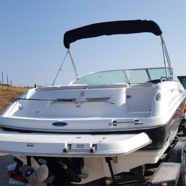 2004 Chaparral 230 ssi