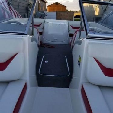 2005 Bayliner 20