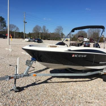 2014 Bayliner element e16