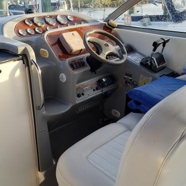 2006 Bayliner 305