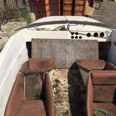 Douglas Marine Skater 18' Skater 1980 for sale for $100 - Boats-from ...