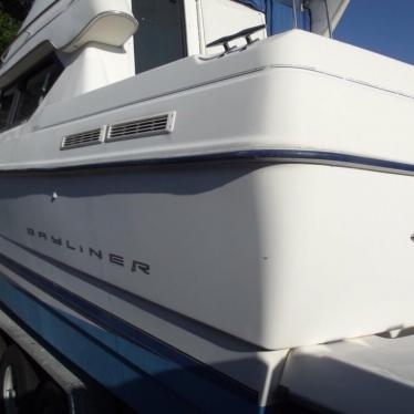 2006 Bayliner 288 command bridge cruiser