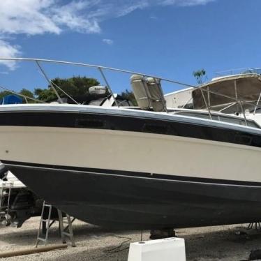 1986 Bayliner 3250 conquest