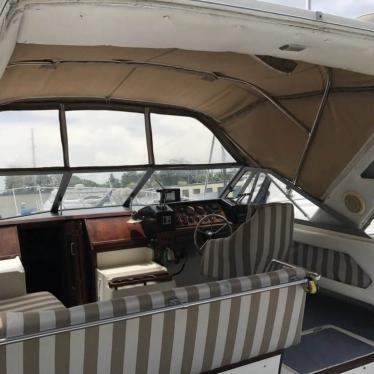 1986 Bayliner 3250 conquest