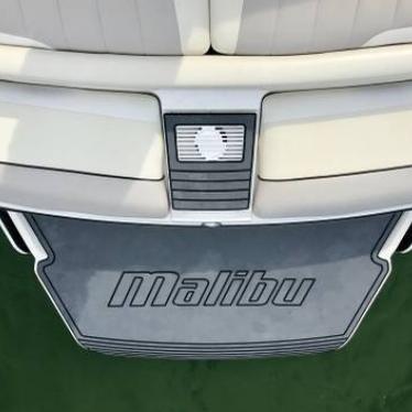 2014 Malibu wakesetter 20 mxz