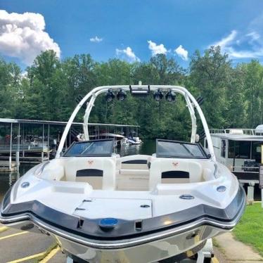 2010 Chaparral 244 sunesta extreme