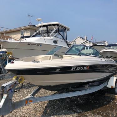 2005 Sea Ray sport