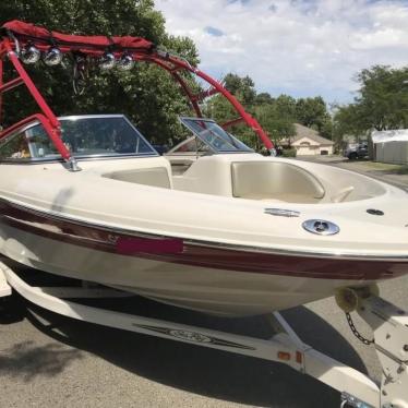 2005 Sea Ray 200 sport