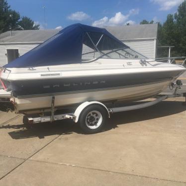 1997 Bayliner capri 2052