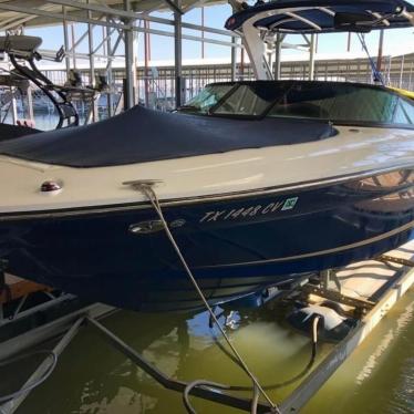 2015 Sea Ray 250 slx