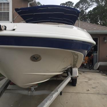 2005 Bennington 211 rl deck boat