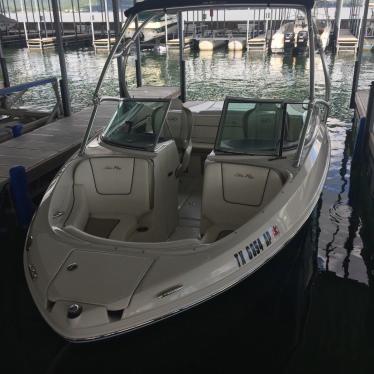 2007 Sea Ray 210 select