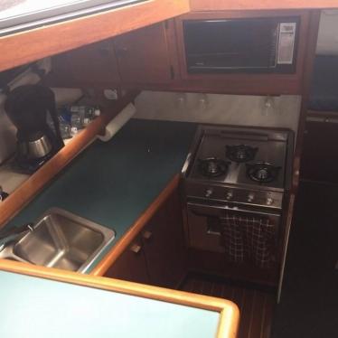 1989 Bayliner 3288