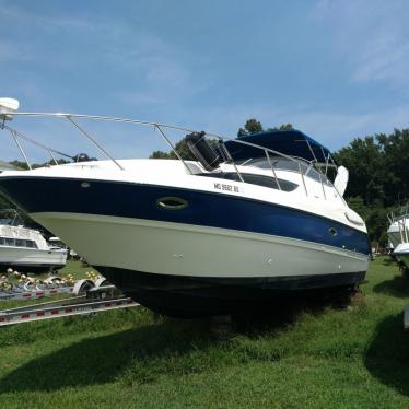 2005 Bayliner 305sb