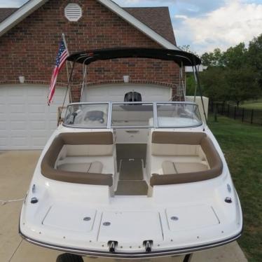 2014 Bayliner 210 deck boat