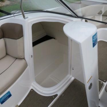 2014 Bayliner 210 deck boat