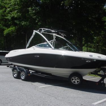 2008 Sea Ray 230 fission