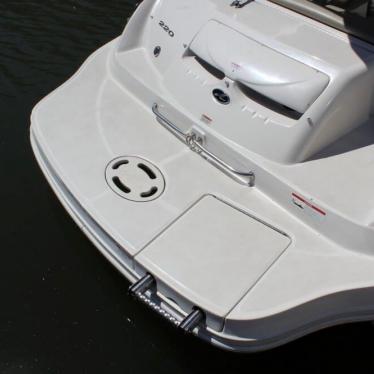 2007 Sea Ray 220 sundeck