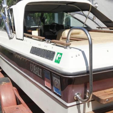 1977 Cobalt mercruiser