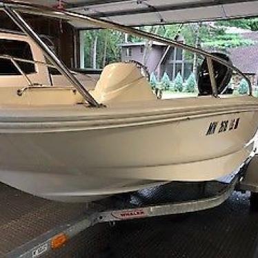 2013 Boston Whaler