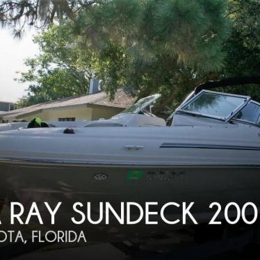 2006 Sea Ray sundeck 200