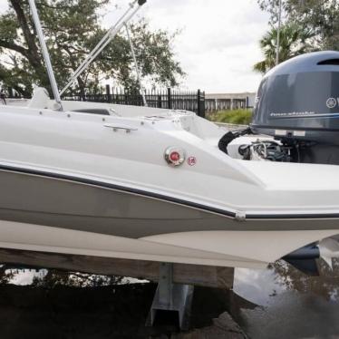 2016 Stingray 182c bowrider