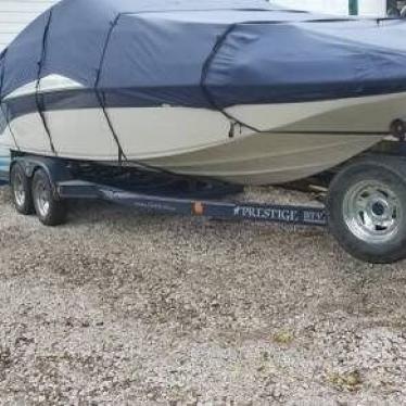 2003 Crownline 23