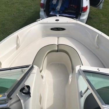 2004 Sea Ray sport series 185