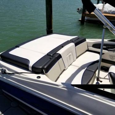 2014 Sea Ray 205 sport