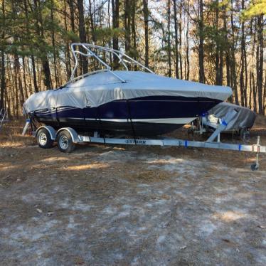 2005 Sea Ray 220 select