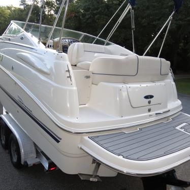 2003 Chaparral 240 signature